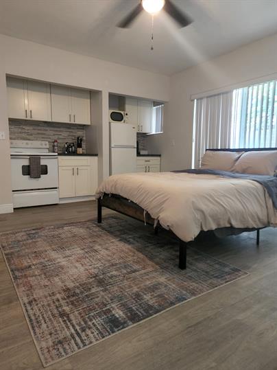3212 SE 7th Street - 8A